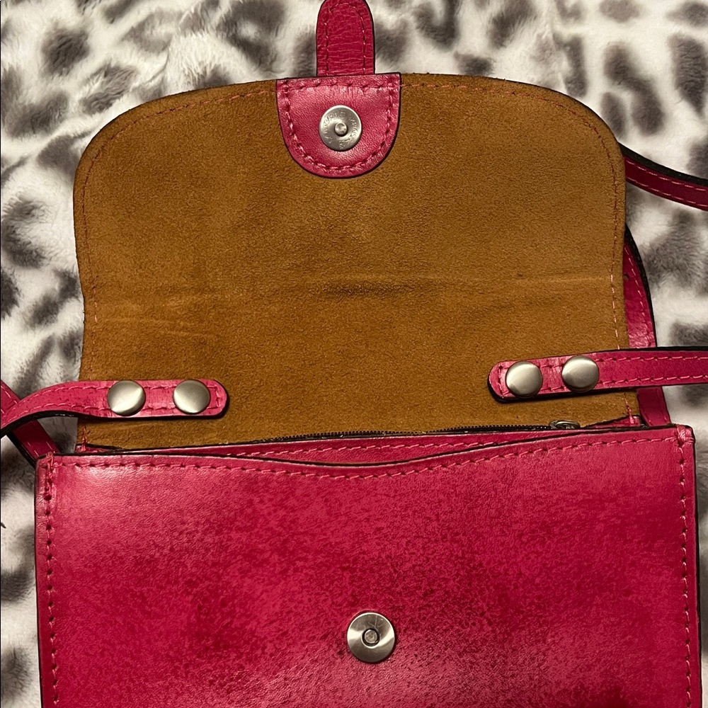 Patricia Nash Red Leather Laser-Cut Crossbody Bag - Picture 2 of 5